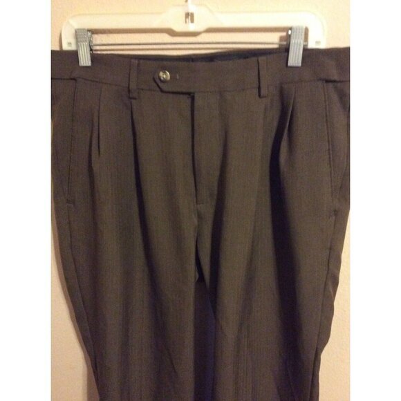 Croft & Barrow Classic Fit Dress Pants Mens 34x29 Pleated Straight Leg Cuffed - Picture 2 of 11